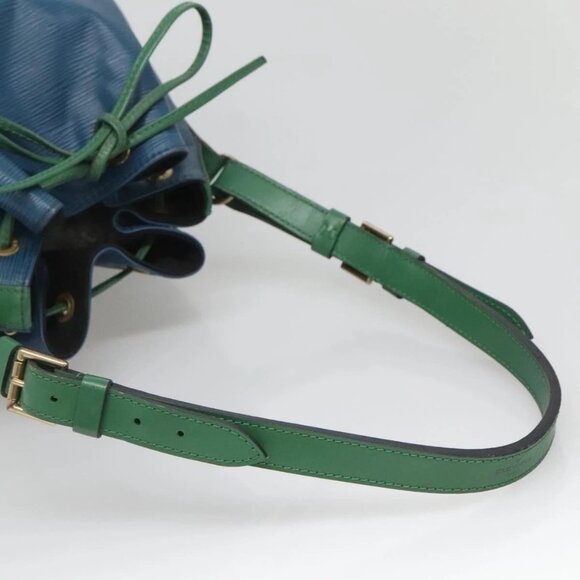 LOUIS VUITTON Epi Noe Shoulder Bag Bicolor Green Blue M44044 LV Auth 142257 - Picture 8 of 16